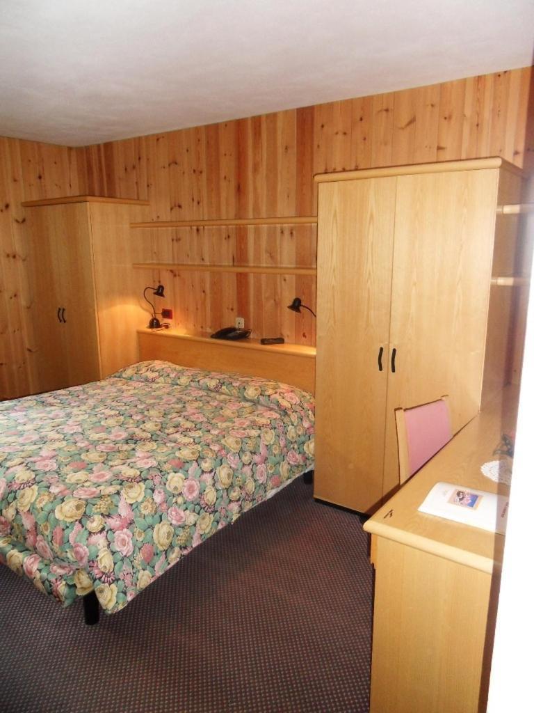 Hotel Santa Caterina Santa Caterina di Valfurva Extérieur photo