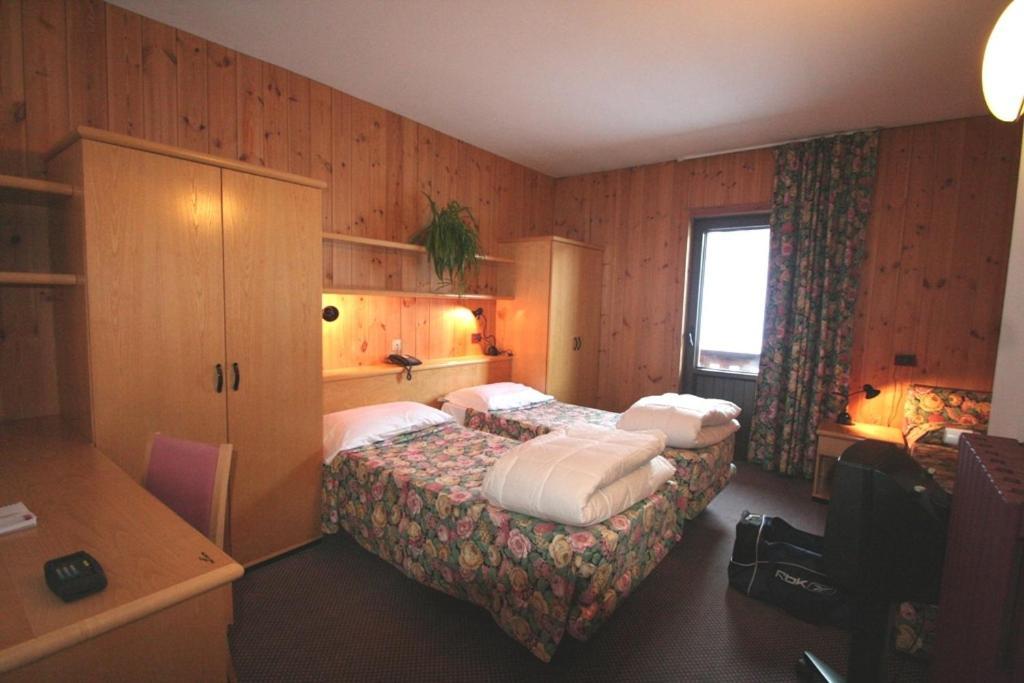 Hotel Santa Caterina Santa Caterina di Valfurva Extérieur photo