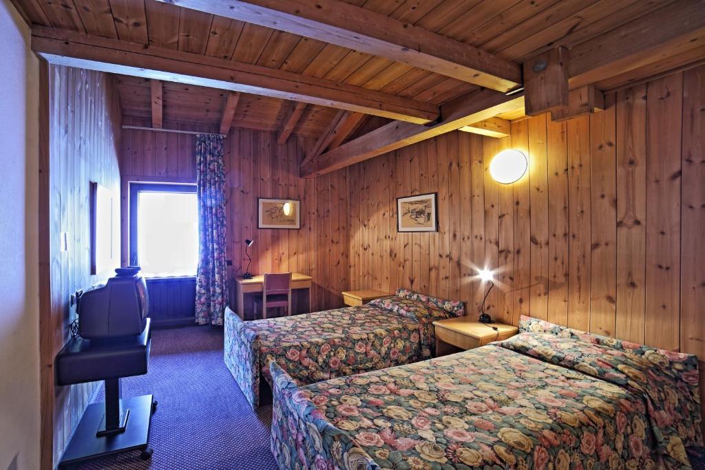 Hotel Santa Caterina Santa Caterina di Valfurva Extérieur photo