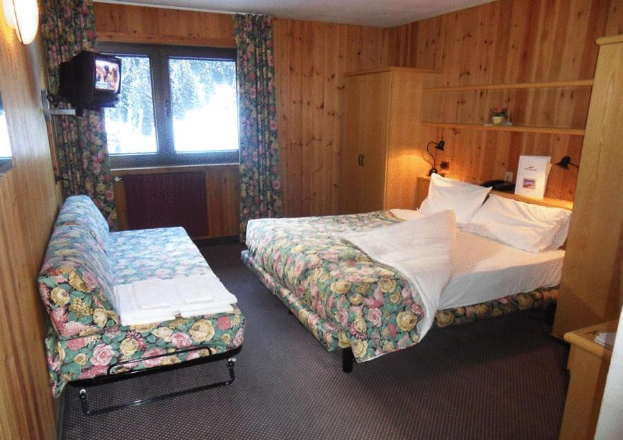 Hotel Santa Caterina Santa Caterina di Valfurva Extérieur photo