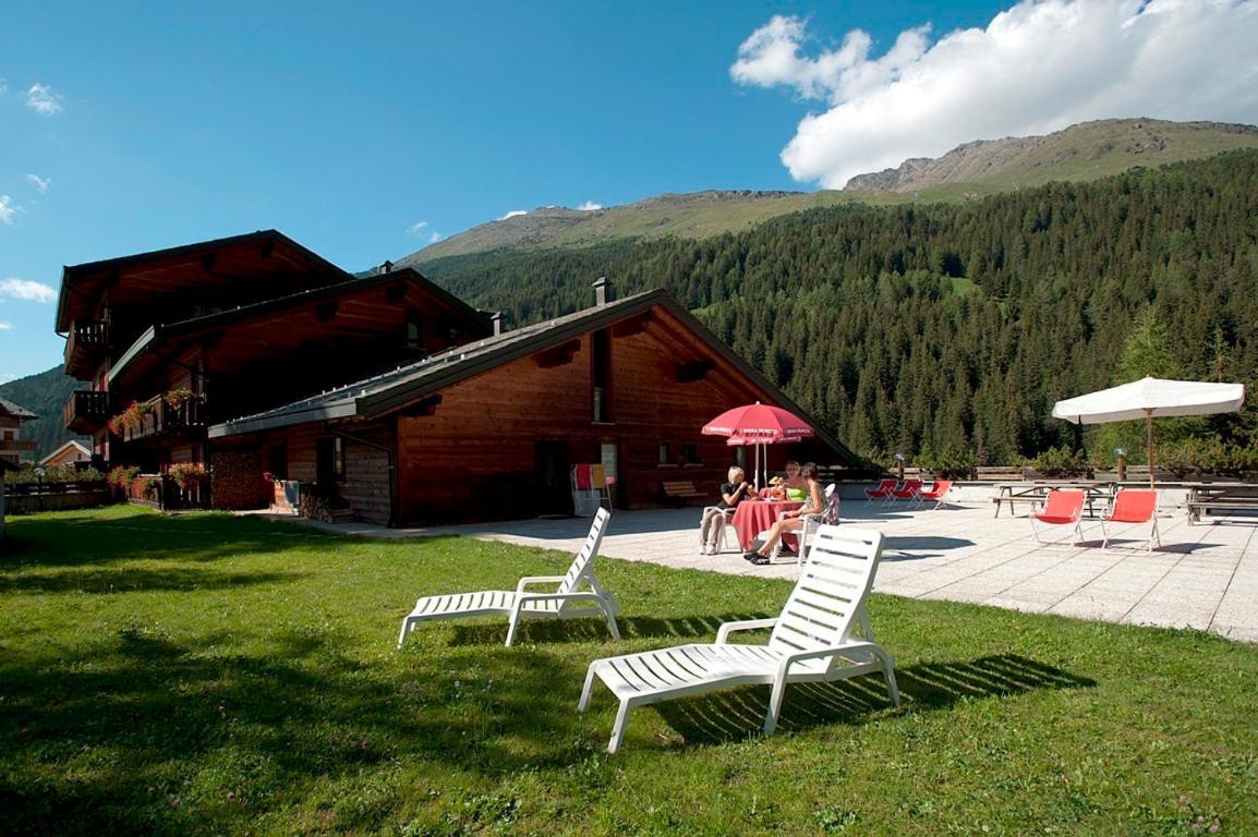 Hotel Santa Caterina Santa Caterina di Valfurva Extérieur photo