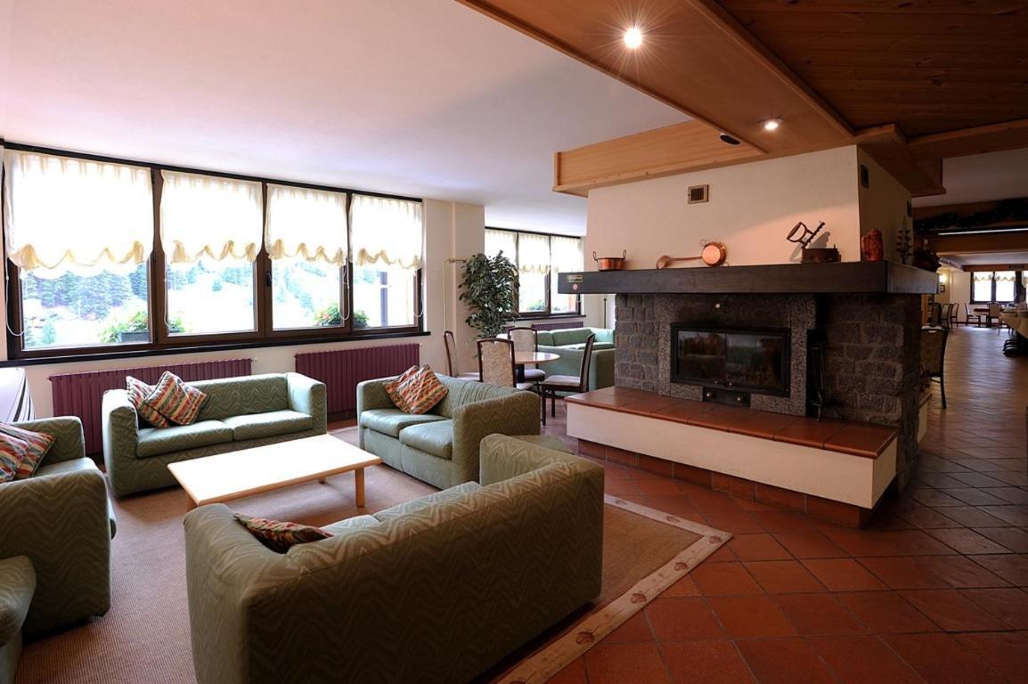 Hotel Santa Caterina Santa Caterina di Valfurva Extérieur photo